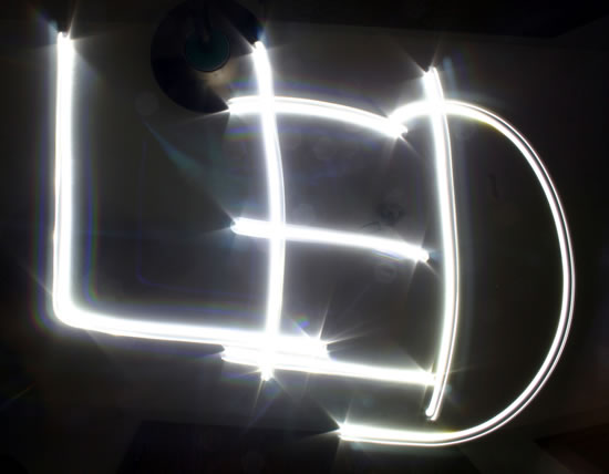 LED-Schriftzug mit der LED LENSER M7