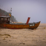 Fischerboot auf dem Strand in Bansin (Usedom)