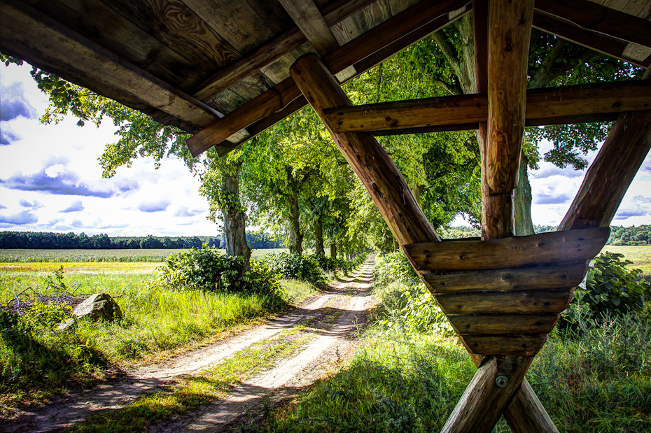 Unterstand am Feldweg